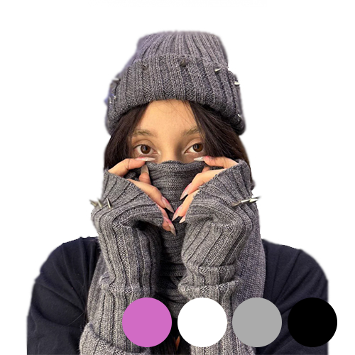 Шапка Masha Tsigal LONG PUNK